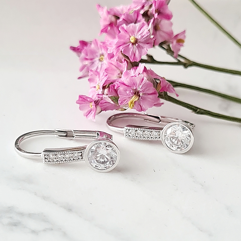 _vyr_172Nausnice-z-bieleho-zlata-vykladane-2