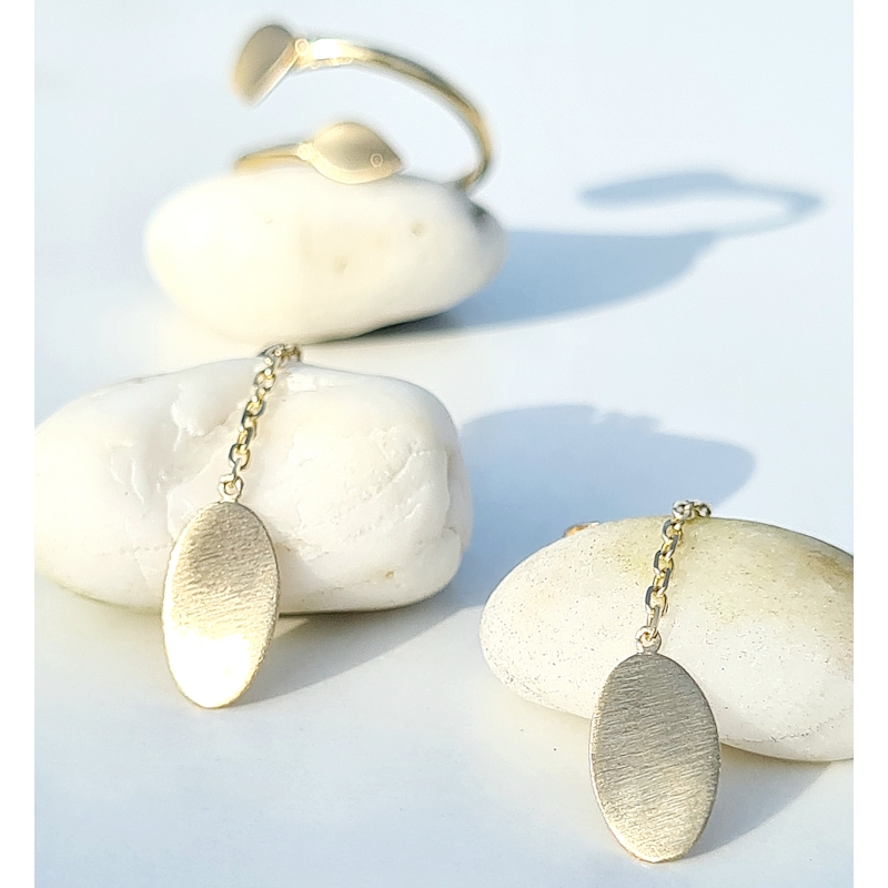 _vyr_174Zlate-nausnice-napichovacie-na-retiazke-3