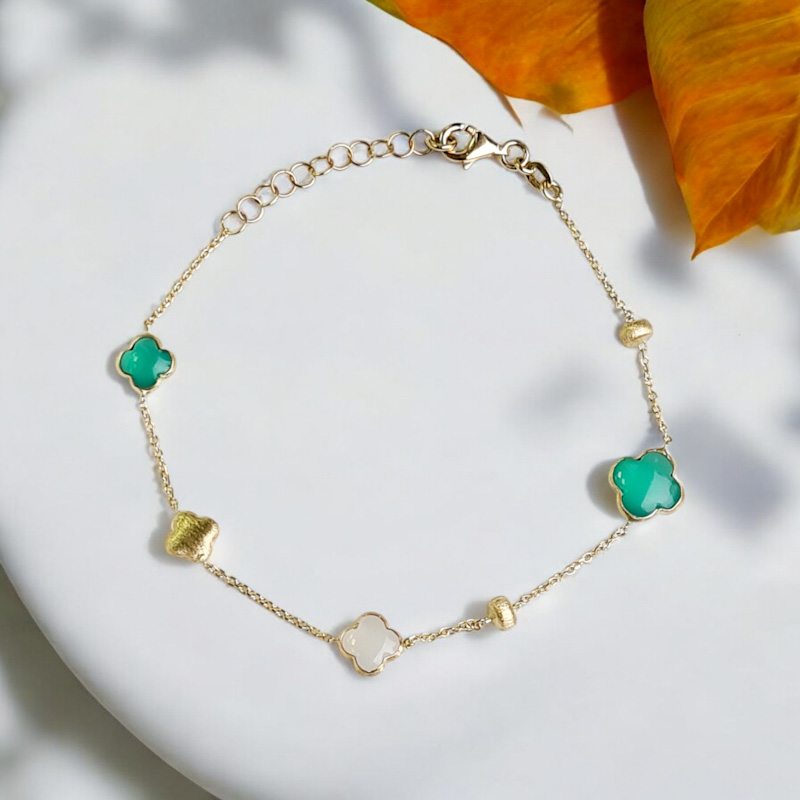 _vyr_398Zlaty-naramok-so-zelenym-achatom-a-mesacnym-kamenom-1