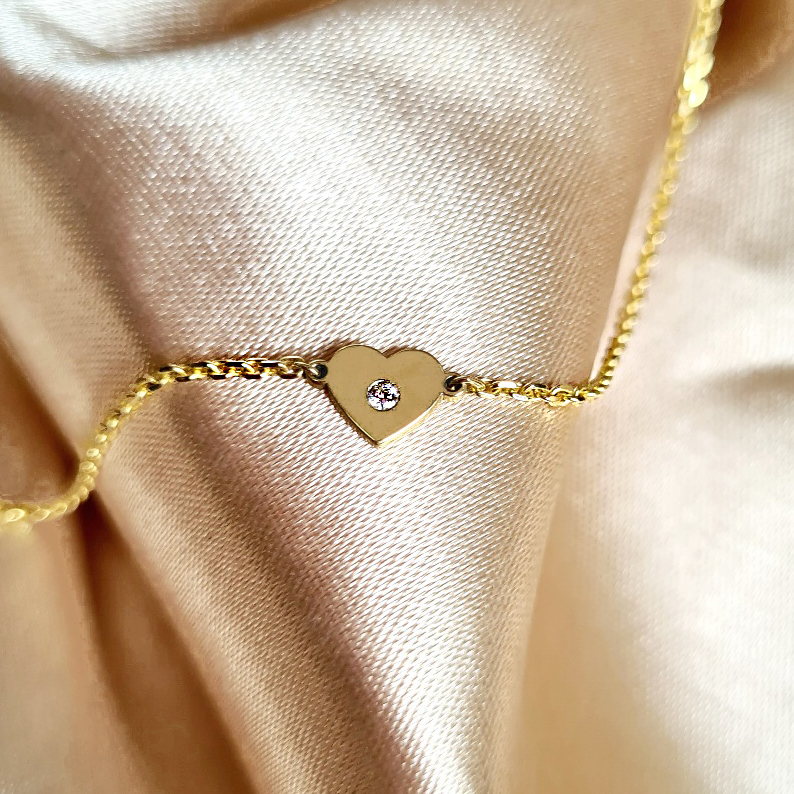 _vyrp12_137Zlaty-naramok-srdce-s-briliantom