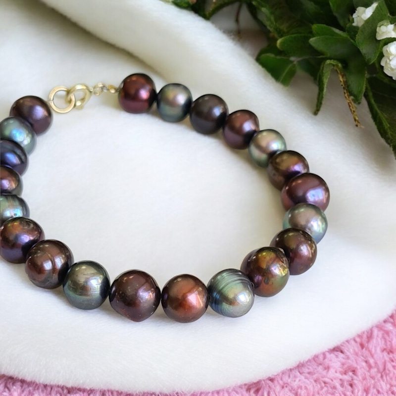 _vyrp12_388Zlaty-nahrdelnik-z-riecnych-tahitskych-peral-2