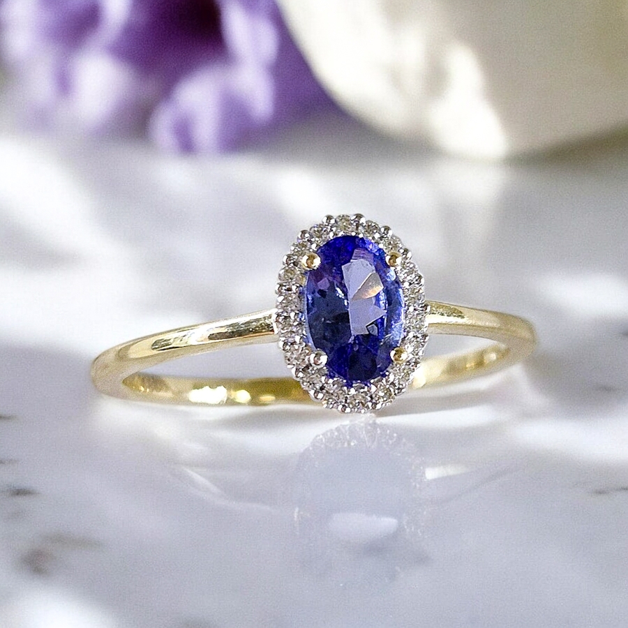 _vyrp12_445Zlaty-ovalny-prsten-TANZANIT-A-BRILIANTY-2