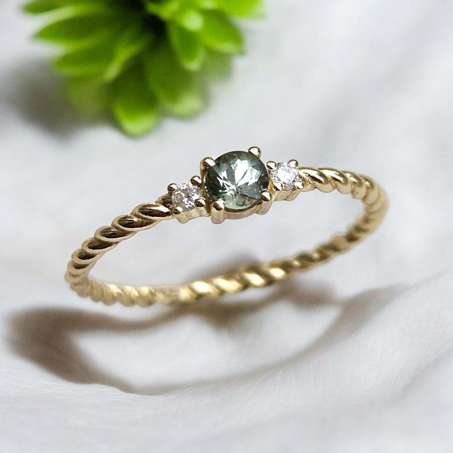 _vyrp14_510Zlaty-BRILIANTOVY-jemny-prsten-so-zelenym-ZAFIROM-3