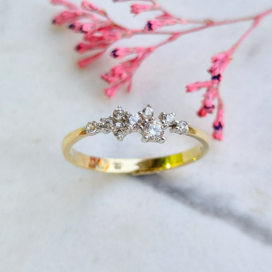 _vyr_594Zlaty-prsten-s-9-mini-zirkonmi-2