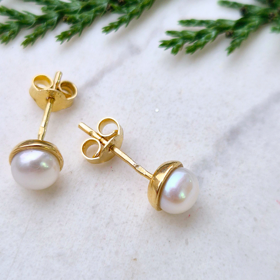 _vyr_695Zlate-napichovacie-nausnice-s-PERLOU-2