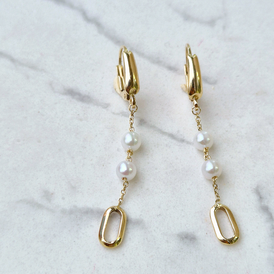 _vyr_706Zlate-vysiace-nausnice-s-PERLICKAMI-1