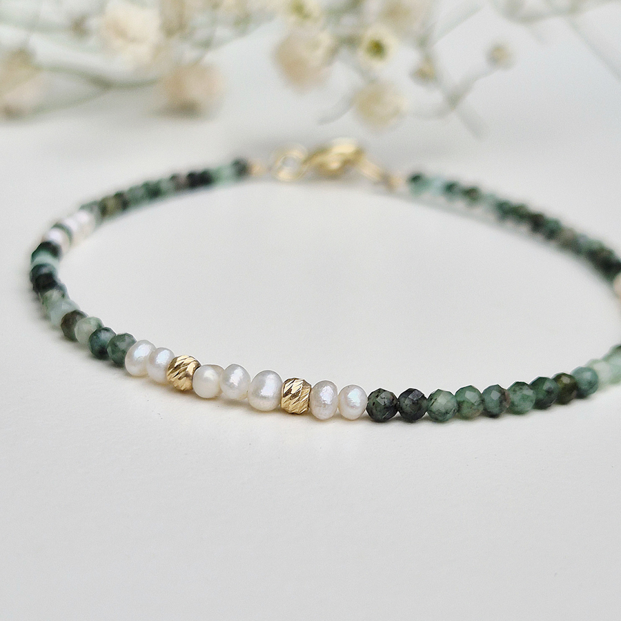 _vyr_734Zlaty-naramok-riecna-PERLA-a-SMARAGD-9